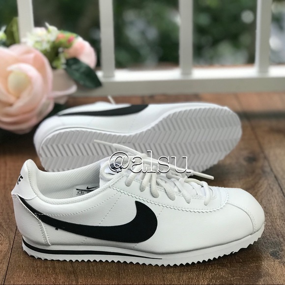 Nike Cortez GS b/White WMNS - Picture 6 of 8